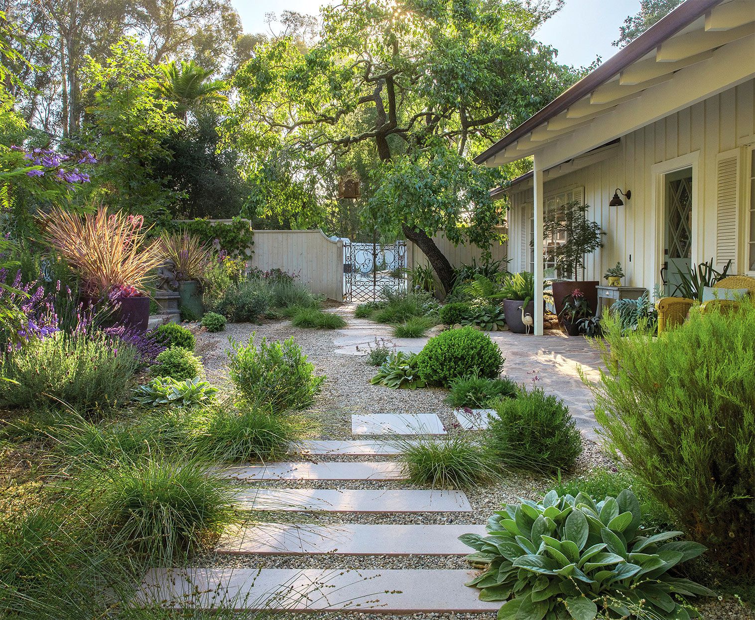 7 Types Of Xeriscaped Gardens To Plant In Victoria, BC